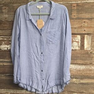Umgee Light Blue Casual Shirt W/Raw Hem, Size L, NWT